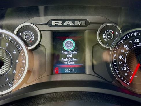 Used 2025 RAM 2500 Big Horn image 12