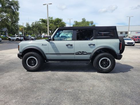 Used 2023 Ford Bronco Badlands w/ Sasquatch Package AWD/4WD image 6