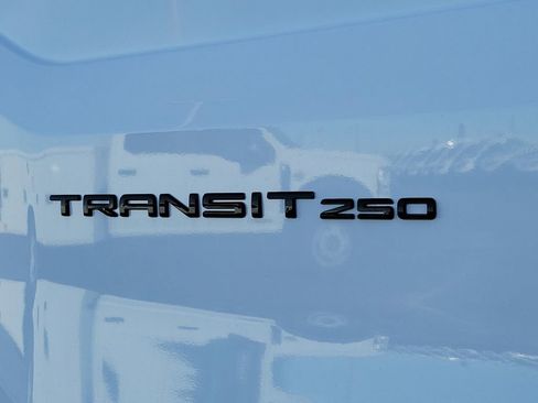 New 2026 Ford Transit 250 148 Medium Roof image 8