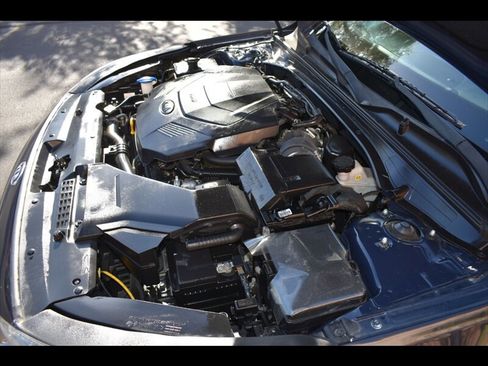 Used 2017 Kia Cadenza Premium FWD image 42