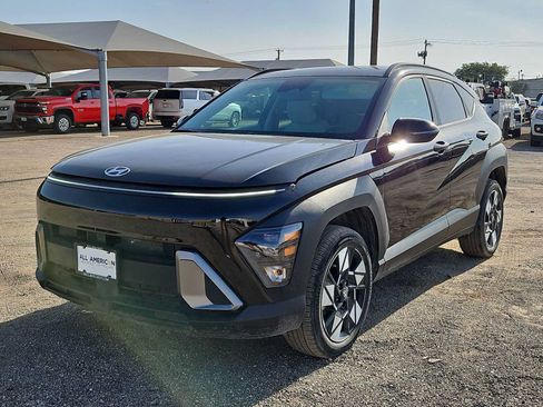 Used 2024 Hyundai Kona SEL AWD/4WD image 4