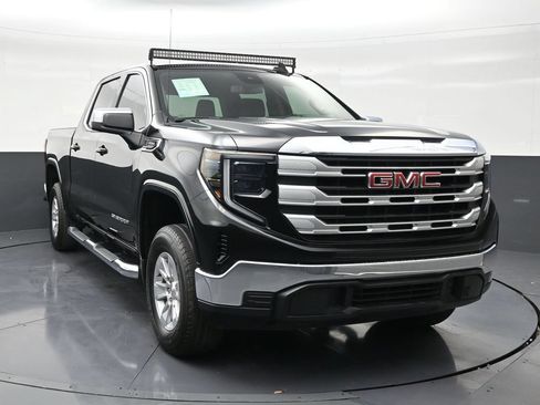 Used 2024 GMC Sierra 1500 SLE RWD image 7