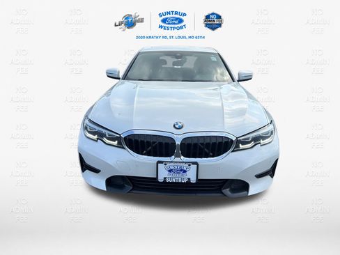 Used 2021 BMW 330i xDrive Sedan w/ Driving Assistance Package AWD/4WD image 9