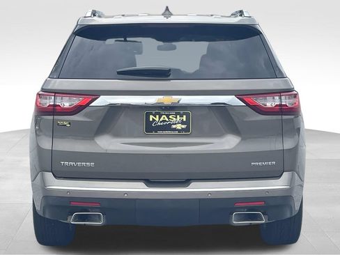 Used 2020 Chevrolet Traverse Premier w/ LPO, Floor Liner Package FWD image 4