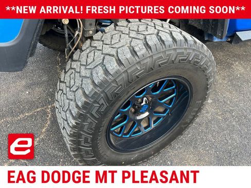 Used 2021 Jeep Gladiator Sport AWD/4WD image 6