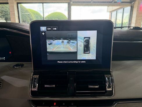 Used 2018 Lincoln Navigator Reserve w/ Technology Package image 56