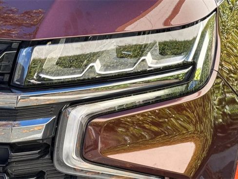 Used 2022 Chevrolet Tahoe Z71 w/ Off-Road Capability Package image 50