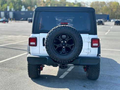 Used 2021 Jeep Wrangler Unlimited Sport AWD/4WD image 5