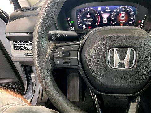 Used 2023 Honda Accord EX image 23