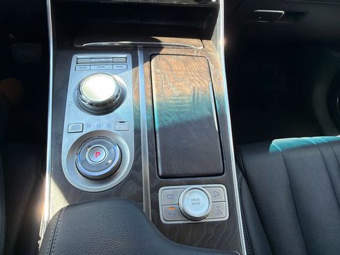 Used 2024 Genesis GV80 2.5T image 26