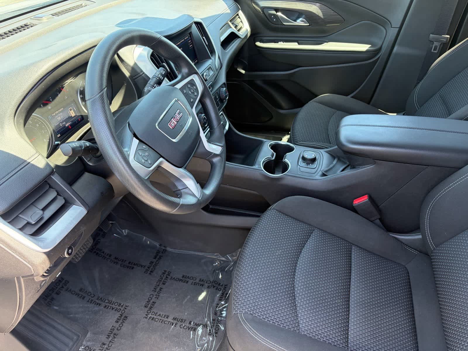 Used 2024 GMC Terrain SLE AWD/4WD image 12