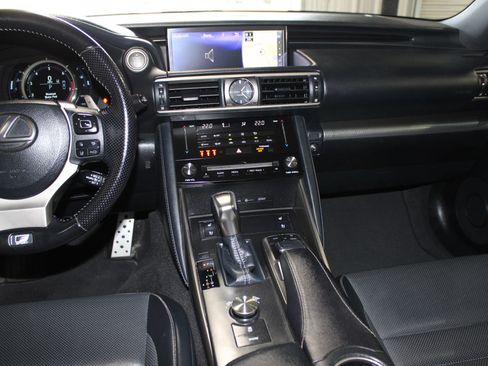 Used 2017 Lexus IS 350 AWD image 13