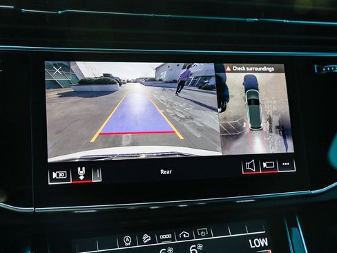 Used 2023 Audi Q7 2.0T Premium Plus w/ Premium Plus Package image 24