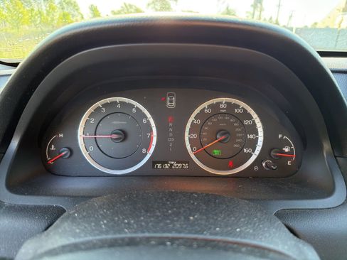 Used 2010 Honda Accord EX-L image 14