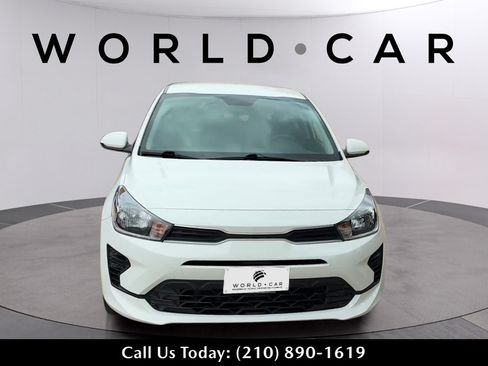 Used 2023 Kia Rio LX FWD image 3