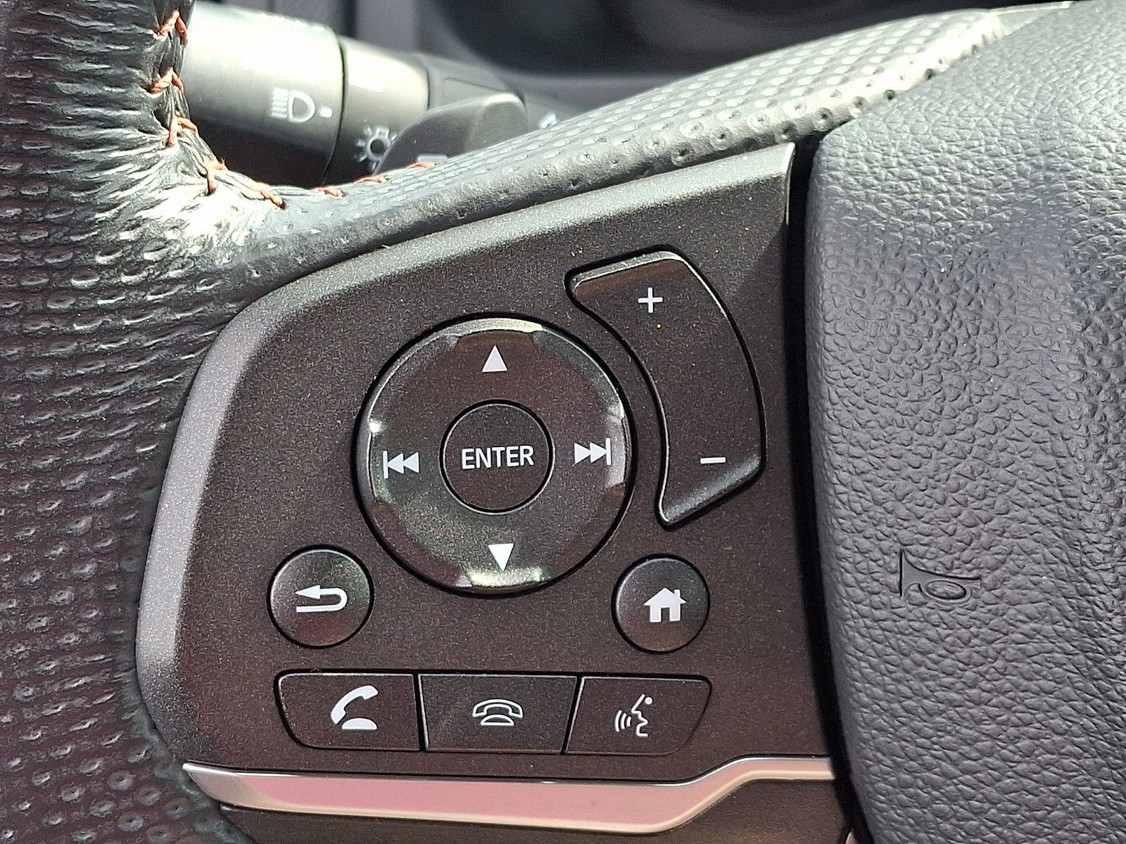 Certified 2023 Honda Passport TrailSport image 23