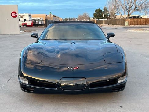 Used 2004 Chevrolet Corvette Convertible w/ Preferred Equipment Group image 8