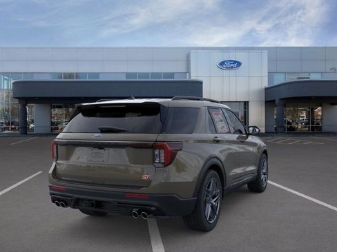 New 2026 Ford Explorer ST image 9
