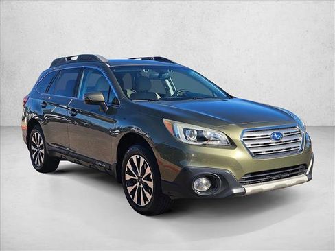 Used 2016 Subaru Outback 2.5i Limited image 3