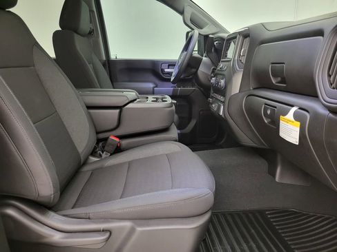 New 2026 Chevrolet Silverado 2500 Custom w/ Custom Value Package image 35