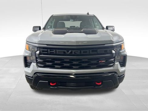 Used 2025 Chevrolet Silverado 1500 Custom Trail Boss image 9