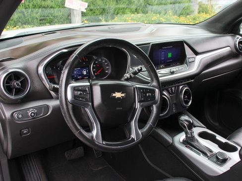 Used 2022 Chevrolet Blazer LT AWD/4WD image 19