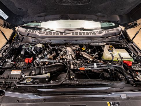 Used 2026 Ford F350 Platinum w/ Platinum Plus Package image 32