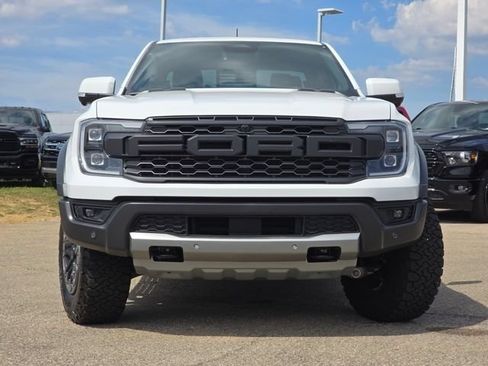 Used 2025 Ford Ranger Raptor AWD/4WD image 3