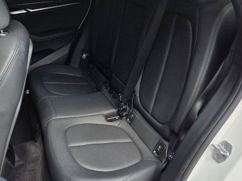 Used 2018 BMW X1 sDrive28i image 15