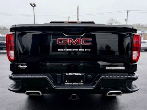 Used 2025 GMC Sierra 1500 Elevation w/ Elevation Premium Package image 10