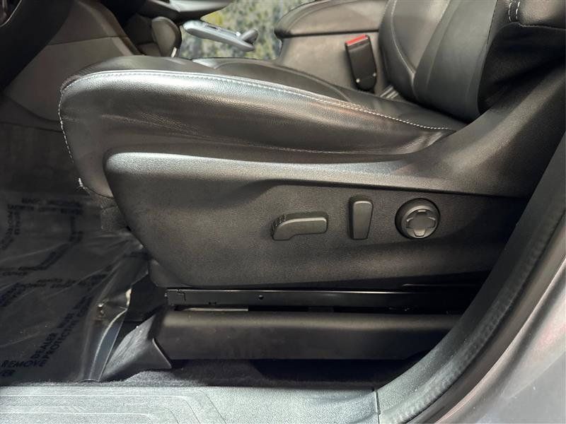 Used 2024 Subaru Ascent Limited AWD/4WD image 18