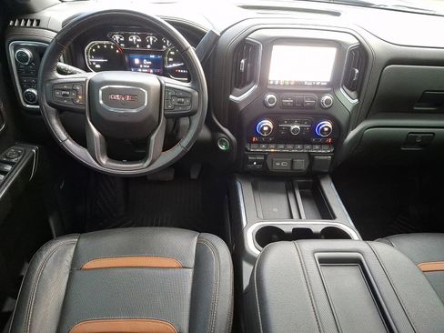 Used 2022 GMC Sierra 1500 AT4 w/ AT4 Premium Package image 11