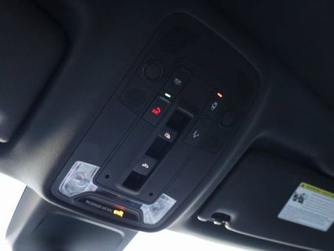 Used 2022 Audi Q3 2.0T Premium image 25