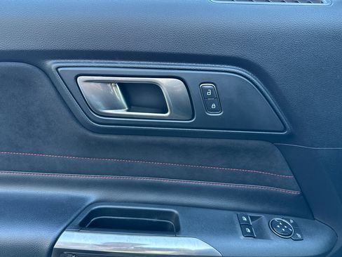 Used 2016 Ford Mustang Shelby GT350R w/ GT350R Equipment Group 920A image 11