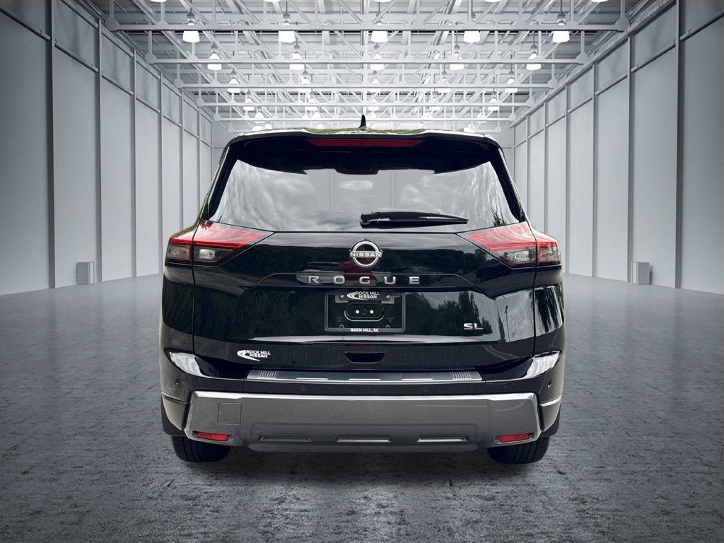 Certified 2025 Nissan Rogue SL FWD image 7