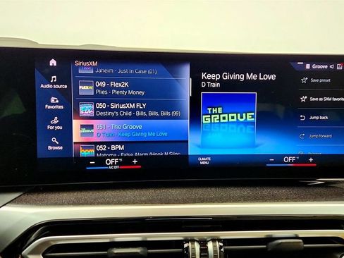 Used 2024 BMW 330e xDrive w/ Premium Package image 18