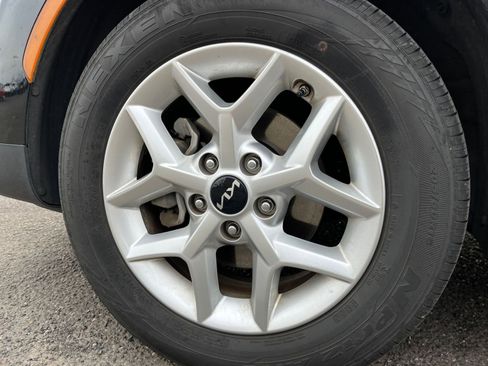 Used 2025 Kia Soul LX w/ LX Technology Package image 28