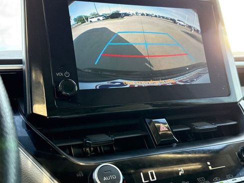 Used 2024 Toyota Corolla LE image 24