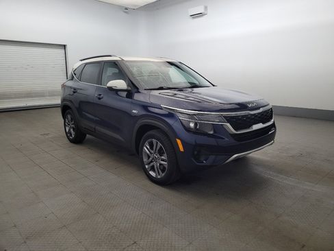 Used 2023 Kia Seltos S AWD/4WD image 13