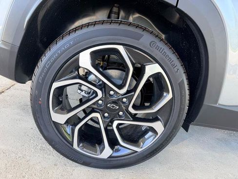 New 2026 Chevrolet Trax RS w/ Driver Confidence Package FWD image 14