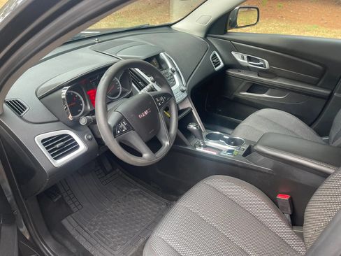 Used 2017 GMC Terrain SLE FWD image 11