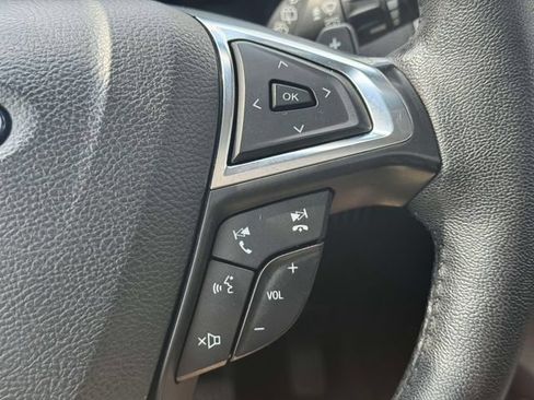 Used 2019 Ford Edge SEL w/ Equipment Group 201A AWD/4WD image 28