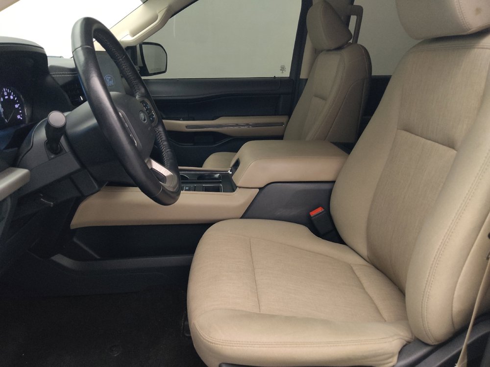 Used 2022 Ford Expedition XLT RWD image 17