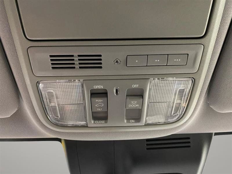 Used 2017 Honda CR-V EX-L image 14