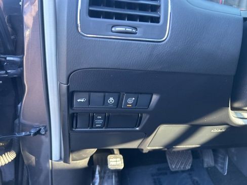 Used 2024 INFINITI QX80 Premium Select w/ Cargo Package image 19