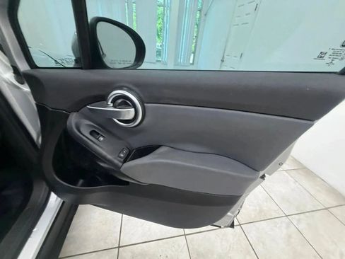 Used 2016 FIAT 500X Pop FWD image 19