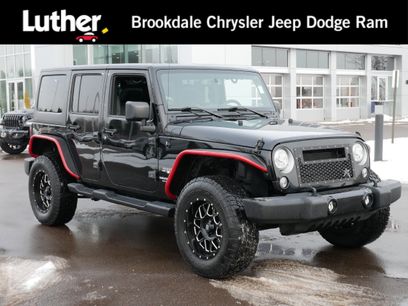 Used 2017 Jeep Wrangler Unlimited Sahara w/ Connectivity Group