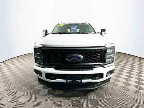 Certified 2024 Ford F250 Lariat w/ Lariat Ultimate Package AWD/4WD image 5