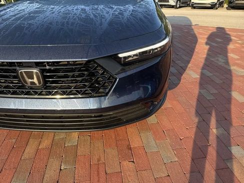 Used 2024 Honda Accord EX image 24