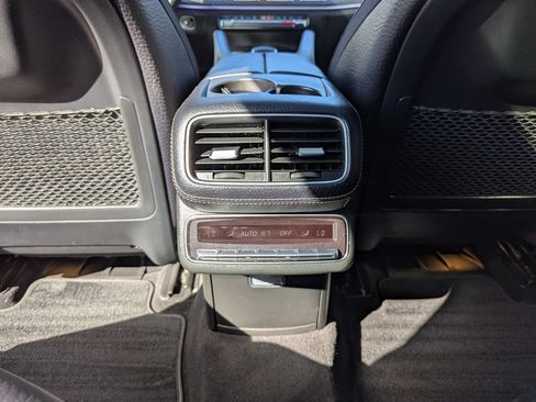 Used 2020 Mercedes-Benz GLS 450 4MATIC image 43